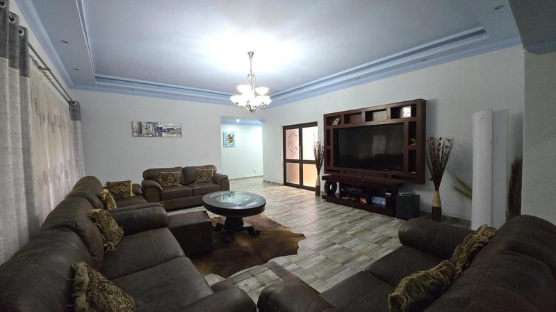 3 Bedroom Property for Sale in Ville D Afrique North West